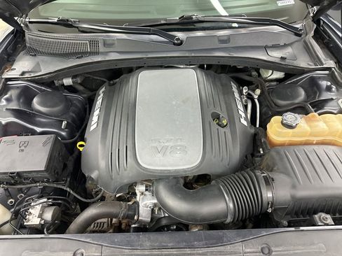 Used 2019 Dodge Charger R/T w/ Blacktop Package image 18