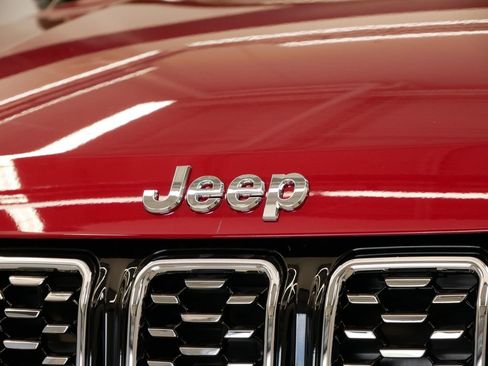 New 2025 Jeep Compass Limited image 47