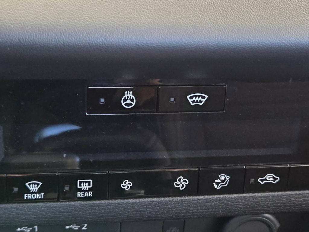 Used 2026 Mitsubishi Outlander LE AWD/4WD image 46