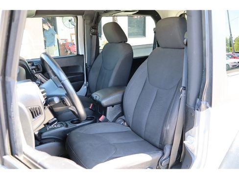 Used 2016 Jeep Wrangler Sport w/ Quick Order Package 24S AWD/4WD image 14