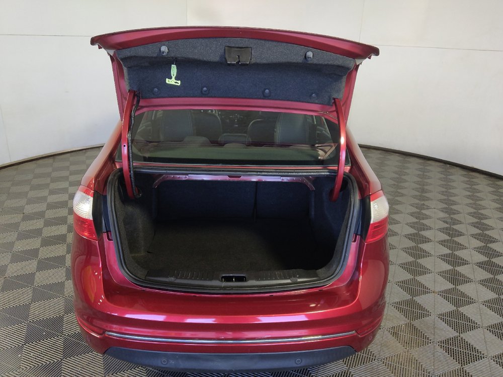 Used 2014 Ford Fiesta Titanium FWD image 29