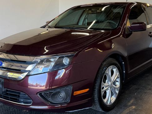 Used 2012 Ford Fusion SE image 3