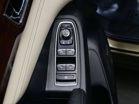 Used 2022 Subaru Ascent Touring AWD/4WD image 10
