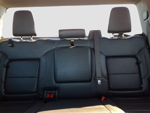 Used 2025 GMC Sierra 1500 SLT image 20