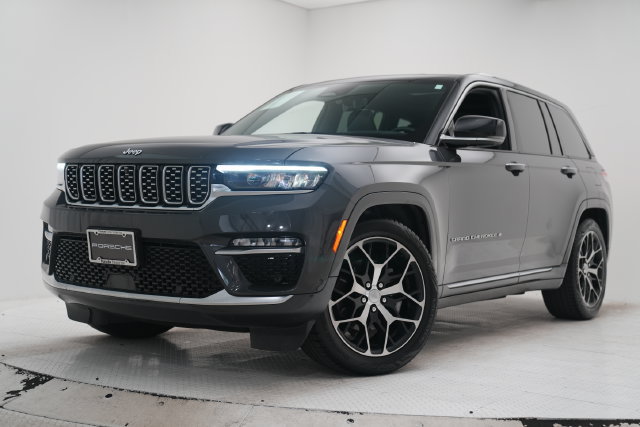 Used 2023 Jeep Grand Cherokee Summit AWD/4WD image 53