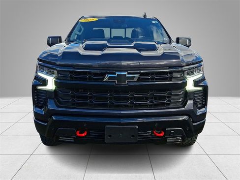 Used 2024 Chevrolet Silverado 1500 LT Trail Boss w/ LT Trail Boss Premium Package image 2