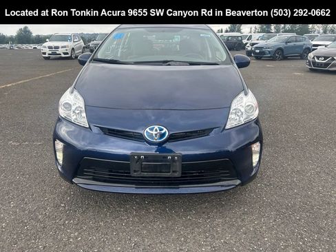 Used 2012 Toyota Prius Two FWD image 9