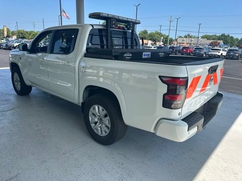 Used 2023 Nissan Frontier SV w/ SV Convenience Package AWD/4WD image 5