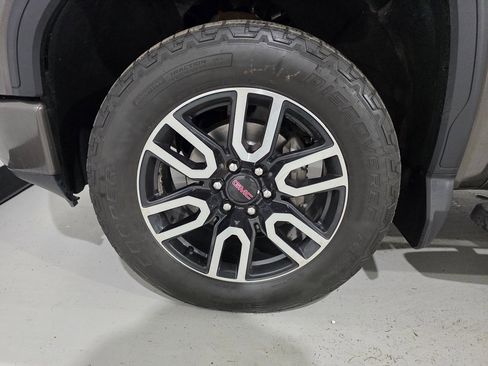 Used 2019 GMC Sierra 1500 AT4 image 8