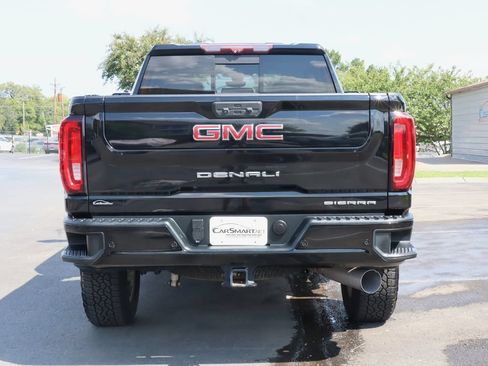 Used 2020 GMC Sierra 2500 Denali w/ Denali Ultimate Package AWD/4WD image 4