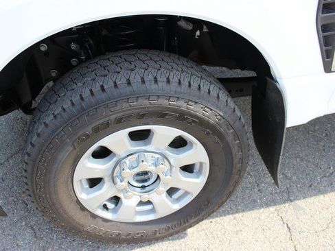 Used 2023 Ford F350 XLT w/ FX4 Off-Road Package AWD/4WD image 3