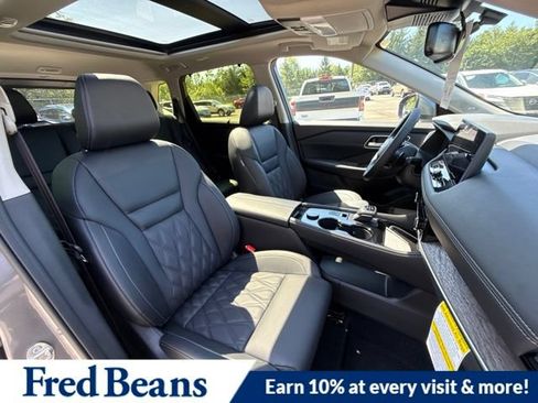 New 2026 Nissan Rogue Platinum w/ Platinum Premium Package AWD/4WD image 24