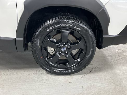 Certified 2025 Subaru Forester Wilderness AWD/4WD image 13