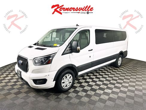 Used 2023 Ford Transit 350 XLT image 3