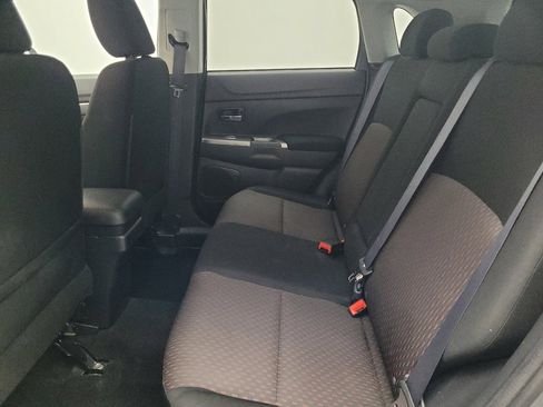 Used 2019 Mitsubishi Outlander Sport ES image 18