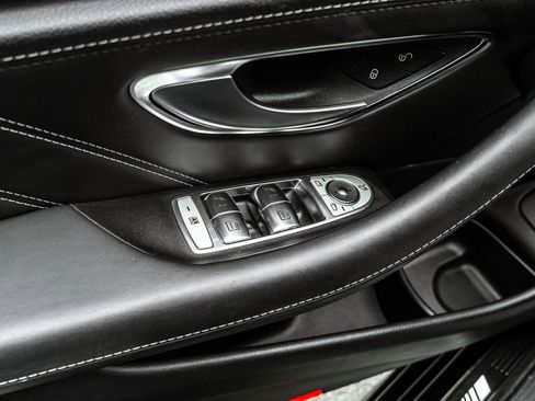 Used 2019 Mercedes-Benz E 63 AMG S image 19