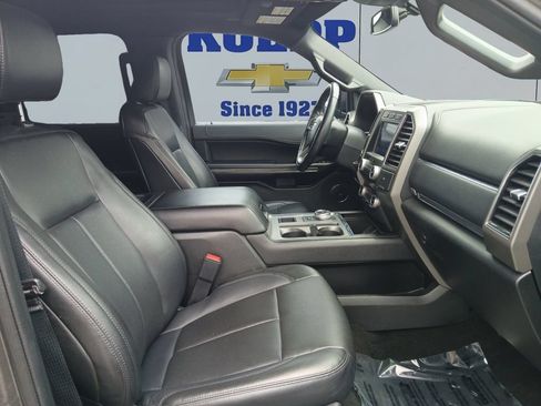 Used 2021 Ford Expedition XLT RWD image 17