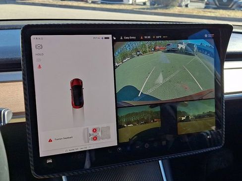 Used 2018 Tesla Model 3 Long Range image 21