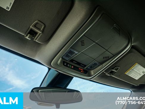 Used 2025 Chevrolet Blazer LT image 54