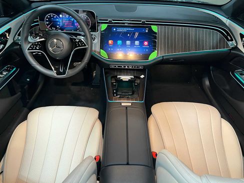 New 2026 Mercedes-Benz E 350 4MATIC Sedan image 39