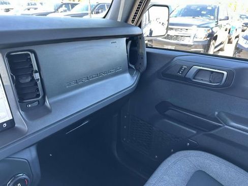 Used 2025 Ford Bronco Big Bend AWD/4WD image 32
