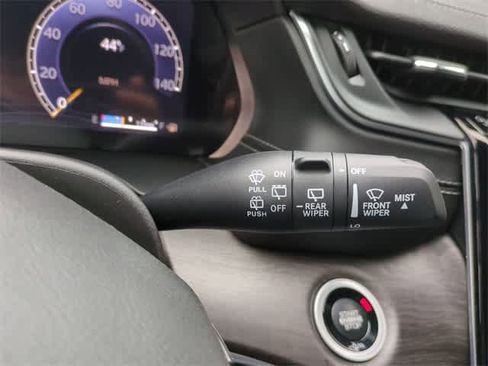 New 2025 Jeep Grand Cherokee L Limited image 26