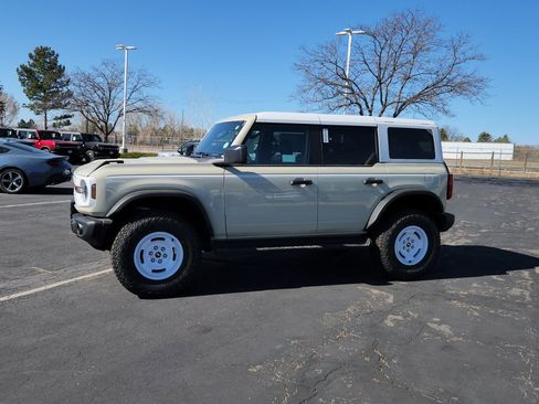 New 2026 Ford Bronco Heritage Edition AWD/4WD image 5