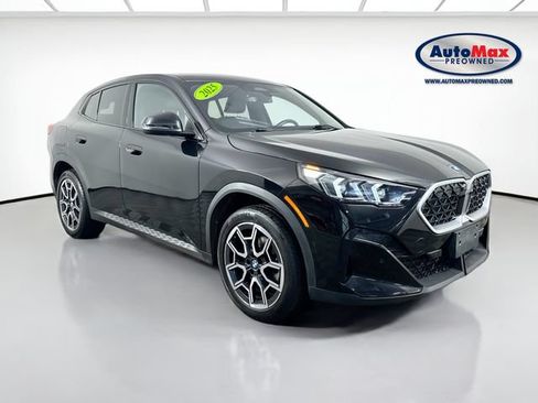 Used 2025 BMW X2 xDrive28i w/ Convenience Package AWD/4WD image 1
