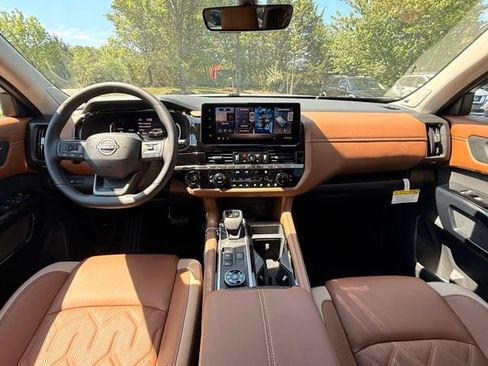 New 2026 Nissan Pathfinder Platinum AWD/4WD image 23