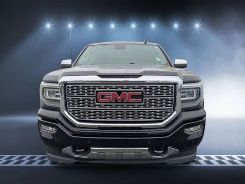 Used 2018 GMC Sierra 1500 Denali w/ Denali Ultimate Package image 8