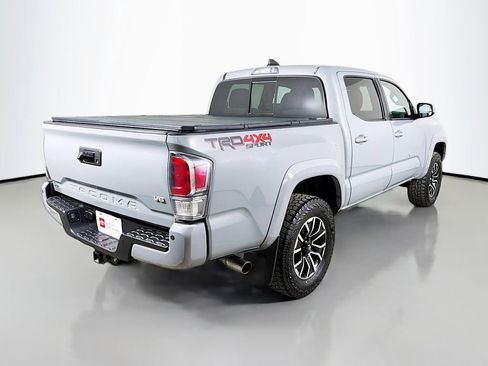 Used 2021 Toyota Tacoma TRD Sport w/ Technology Package AWD/4WD image 6