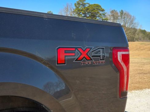 Used 2016 Ford F150 XLT w/ Equipment Group 301A Mid image 19