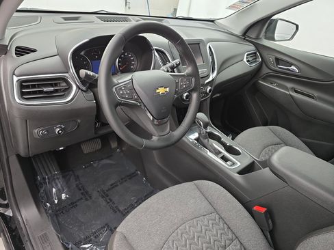 Used 2024 Chevrolet Equinox LT image 16