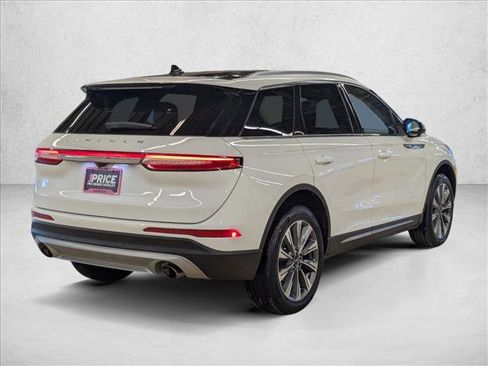 Used 2021 Lincoln Corsair Reserve image 5