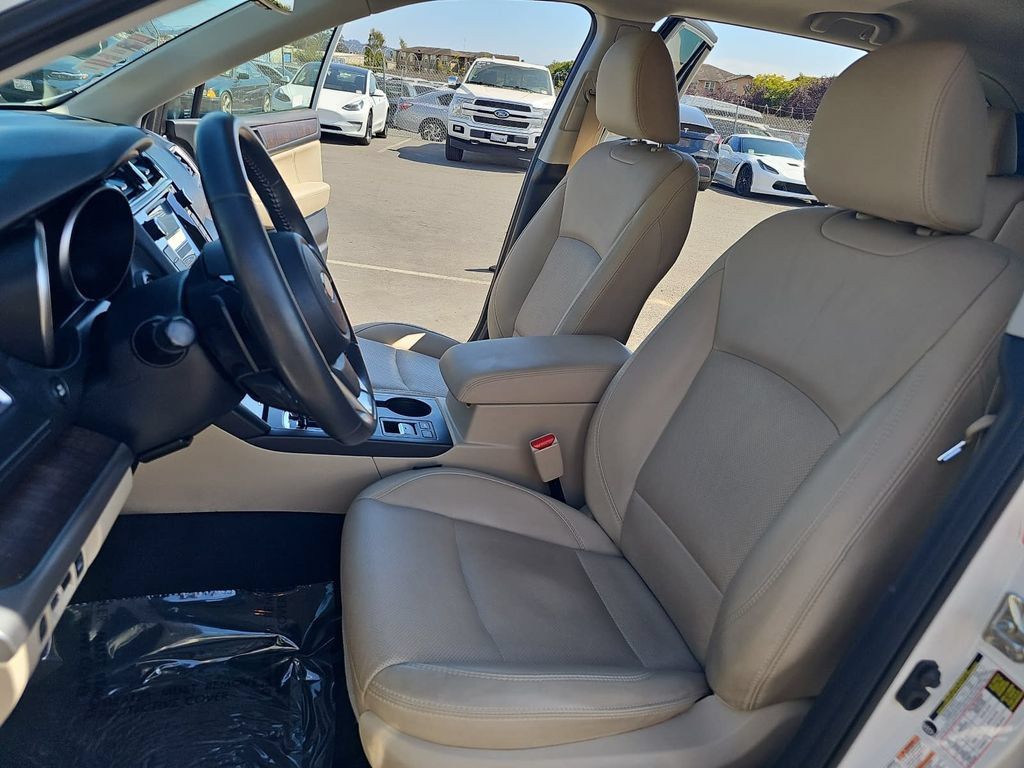 Used 2019 Subaru Outback 3.6R Limited AWD/4WD image 15