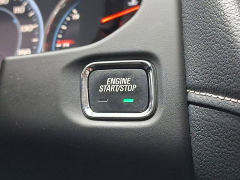 Used 2021 GMC Acadia Denali w/ Denali Technology Package FWD image 26