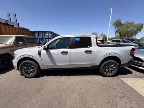 Used 2026 Ford Maverick XLT FWD image 2