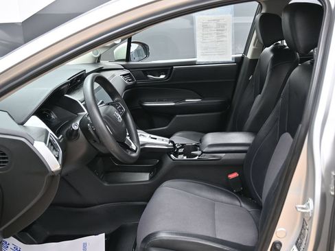 Used 2018 Honda Clarity Plug-In Hybrid image 16