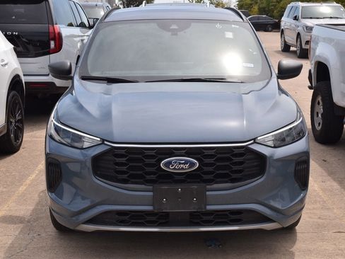 Used 2023 Ford Escape ST-Line w/ Tech Pack #1 FWD image 3