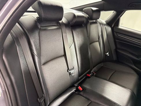 Used 2019 Honda Accord Sport image 22