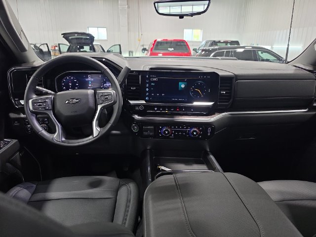 Used 2026 Chevrolet Silverado 3500 LTZ w/ LTZ Plus Package AWD/4WD image 9