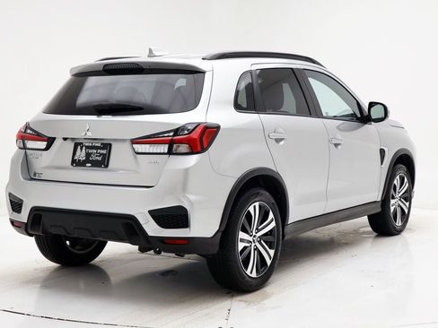 Used 2024 Mitsubishi Outlander Sport SEL image 9