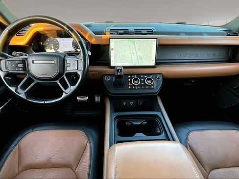 Certified 2023 Land Rover Defender 110 X AWD/4WD image 7
