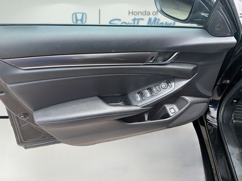 Used 2022 Honda Accord Sport Special Edition image 19
