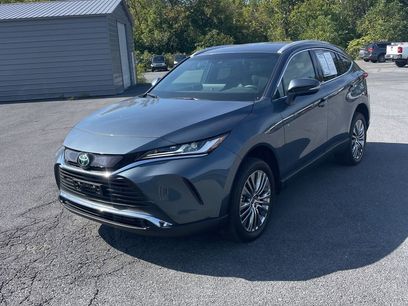 Used 2022 Toyota Venza XLE
