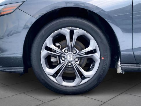 Used 2023 Honda Accord EX image 11
