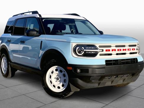 Used 2024 Ford Bronco Sport Heritage w/ Heritage Convenience Package image 3