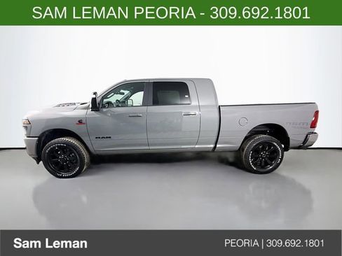 New 2026 RAM 2500 Laramie w/ Night Edition AWD/4WD image 4