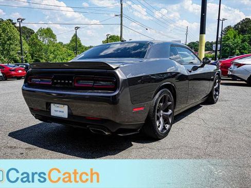 Used 2019 Dodge Challenger R/T image 15
