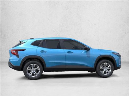 New 2026 Chevrolet Trax LS image 6